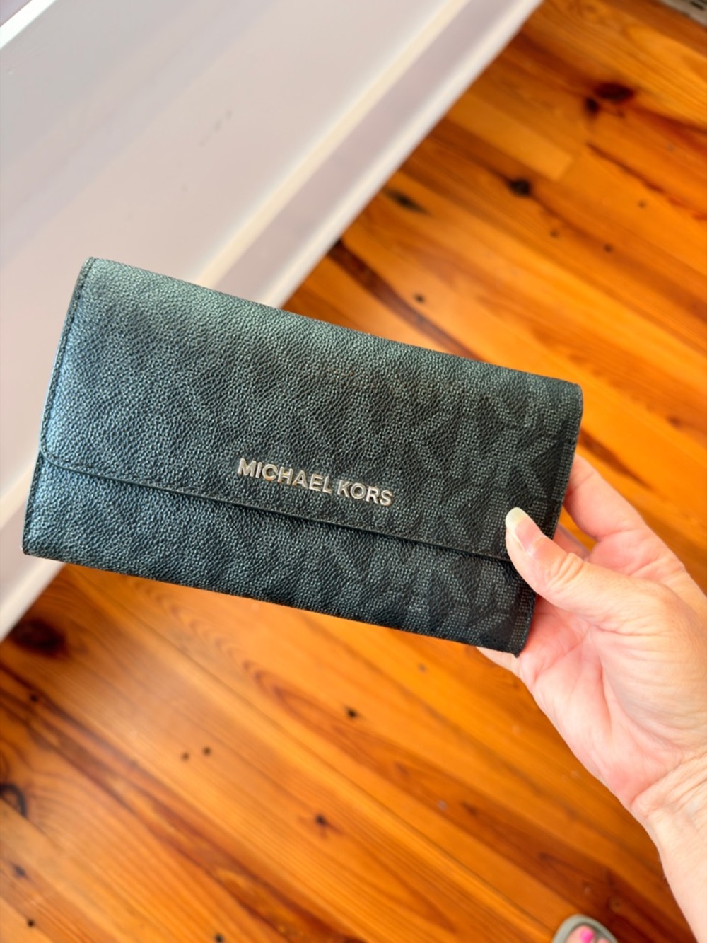Michael Kors Dark Green Logo Continental Wallet